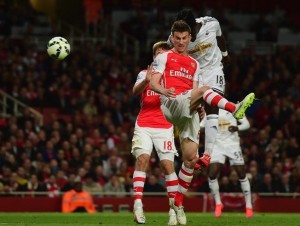 Swansea sorprendió al Arsenal en el Emirates