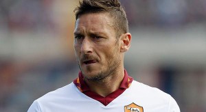 Francesco Totti responde a los comentarios homófobos de Belloli: "Las mujeres merecen el mismo respeto