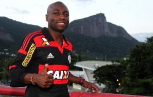 Armero contagia de alegría a la plantilla del Flamengo
