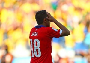 Gonzalo Jara con Chile
