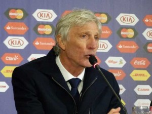 Pekerman se mostró golpeado tras la caída de Colombia y felicitó a Venezuela.