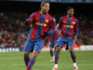 Eto'o y Ronaldinho volverán a jugar juntos