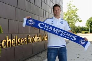 Chelsea ficha al bosnio Begovic en reemplazo de Cech