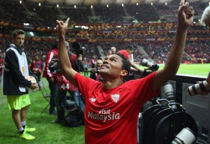 Carlos Bacca agradeciendo