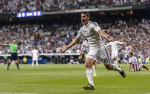 James Rodríguez fente al Atlético de Madrid