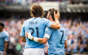 Villa dedicó a Pirlo dos goles y un triunfo en su debut con el New York City