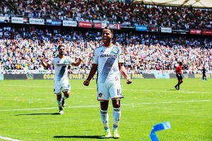 Liderados por Giovani Dos Santos, Galaxy vapulea al NY City 5-1. Gio anota y asiste #MLS