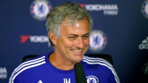 Mourinho renueva como entrenador del Chelsea hasta 2019