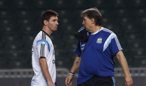 Tata Martino se arrepiente sobre Messi