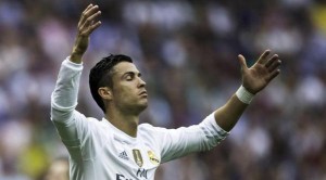 Cristiano sólo ha marcado 2 goles en las últimas 85 faltas lanzadas!