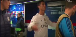 Cristiano Ronaldo​ se molestó por el control antidoping tras el juego ante el PSG