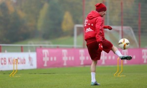 Ribery volvió a entrenar con balón tras casi ocho meses
