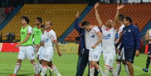 Golazo desde mitad de cancha de Jarlan Barrera