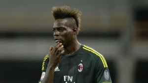 LO QUE TIENE QUE HACER MARIO BALOTELLI PARA REGRESAR A LA SELECCIÓN DE ITALIA