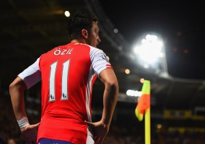 Özil logra un nuevo récord con el Arsenal