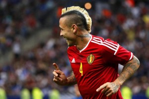 Confundenn a Nainggolan con un terrorista en Bélgica