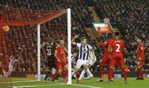 Liverpool igualó en casa 1-1 ante el WestBrom y se ubica en la 9ª posición de la Premier.