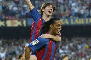 Messi: "Nunca olvidaré lo que Ronaldinho hizo por mi"