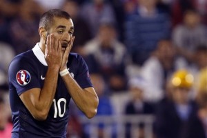 Benzema es suspendido de la selección francesa