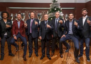 Benítez hace presencia en el mensaje de navidad del Real Madirid