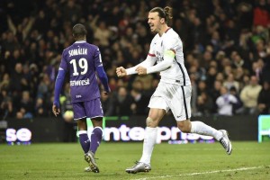 Ibrahimovic celebrando un gol