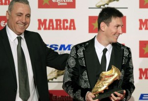 Stoitchkov criticó una vez más al Real Madrid vía Twitter