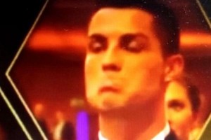 La reacción de Cristiano al anunciar a Messi Balón de Oro 2015