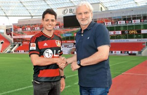 Völler: "Chicharito ha sido fundamental para el Leverkusen"