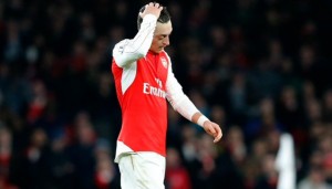 Real Madrid puso cláusula 'anti-Barça' en el contrato de Özil durante su traspaso al Arsenal