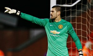 Valdés se despide del Manchester United, tras nunca contar con los minutos esperados