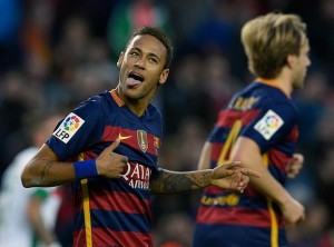 Neymar celebrando con Barcelona
