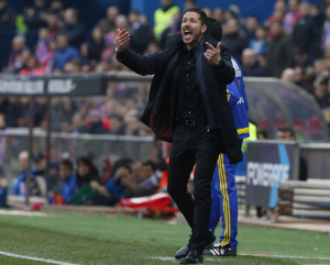 El Cholo Simeone en el banco del Atlético de Madrid