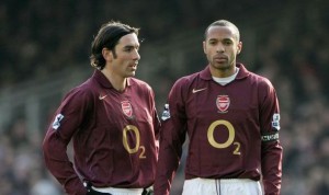 Pires y Henry en Arsenal