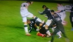 Vergüenza en Mar del Plata: el clásico platense terminó en una batalla campal