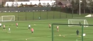 Clichy marca el gol del año en un entrenamiento del Manchester City