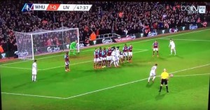 Golazo de coutinho por debajo de la barrera al west ham por la da cup