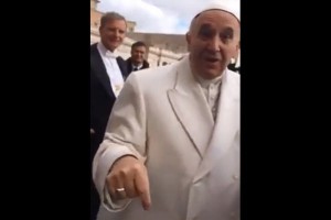 Papa Francisco: le pidieron bendecir a Boca Juniors y esto hizo