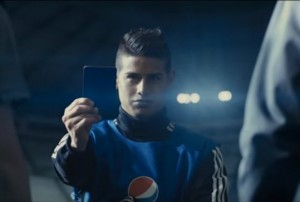 Nuevo comercial de Pepsi con James, Alexis, Aguero y de Gea