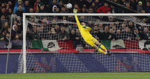 Festival de atajadas de De Gea ante Italia