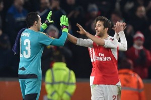 Ospina volvió a jugar todo el partido y Arsenal se clasificó a cuartos de la FA Cup con una doble atajada