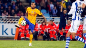 Dani Alves con Barcelona