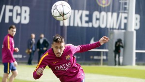 Neymar entrenando en Barcelona