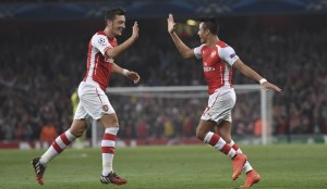 alexis Sánchez y Mesut Ozil en el Arsenal