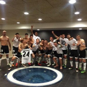 Denis Cheryshev ‏@Cheryshev 17 hHace 17 horas Enhorabuena equipo! Partidazo! Gracias por acordaros de mí ?? @valenciacf