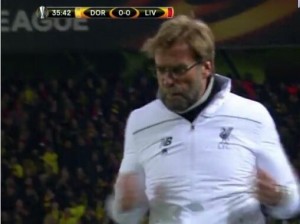 Divock Origi marca el gol del liverpool al borussia dortmund y así festeja jurgen klopp