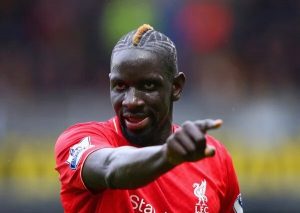 Mamadou Sakho ha sido suspendido por el Liverpool tras fallar un test de dopaje.