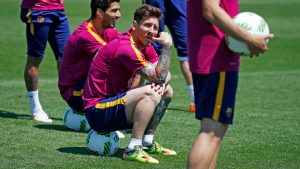 Messi entrenando con Barcelona