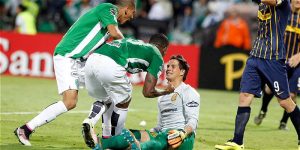 marcó el gol definitivo, provocó a jugadores de Rosario Central y se fue expulsado.