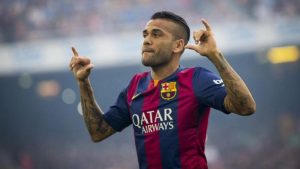 Dani Alves fichará por la Juventus de forma GRATUITA. El defensa firmaría por 3 temporadas. (SER)