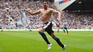 Después de hacerle juicio, Jonás lamentó el descenso del Newcastle